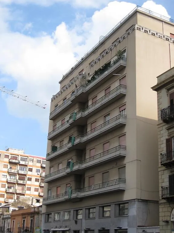 Casa Cavour Lejlighed Palermo